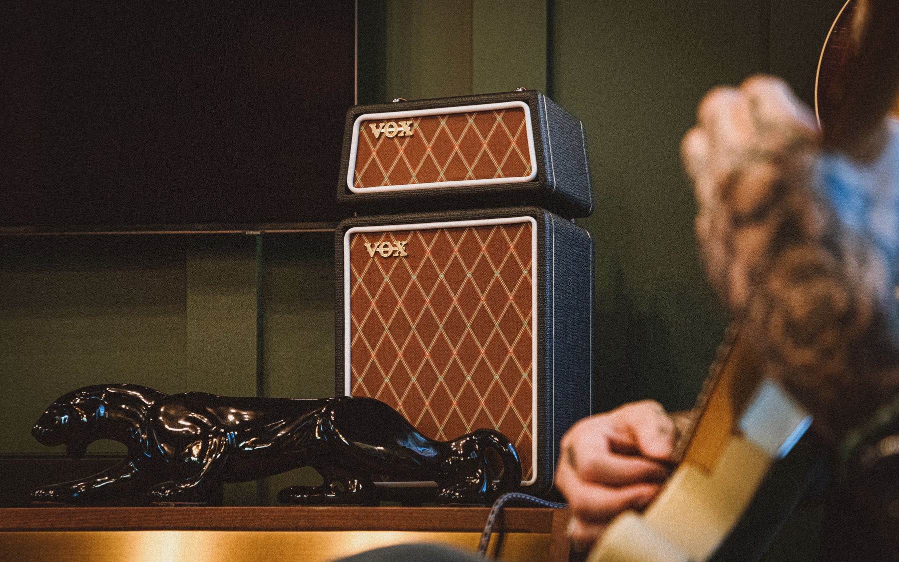 Micro SuperBeetle Guitar